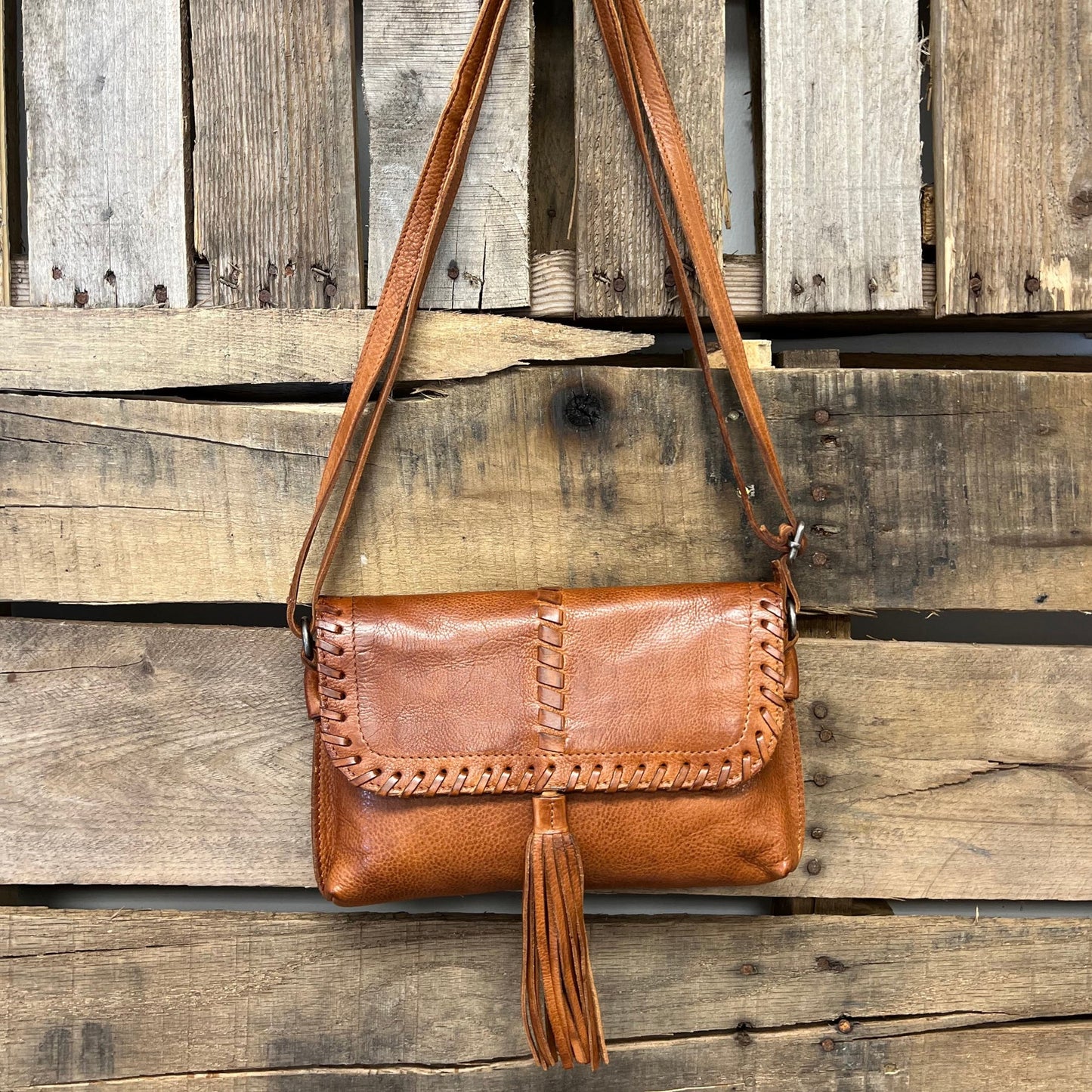 FREYA CROSSBODY