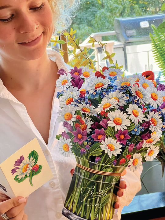 FIELD OF DAISIES POP-UP FLOWER BOUQUET