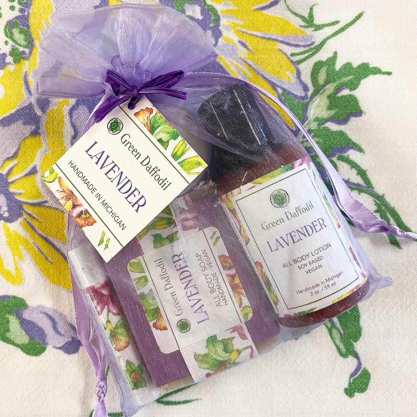 Lavender Organdy Quartet Gift Set - Essential Oil